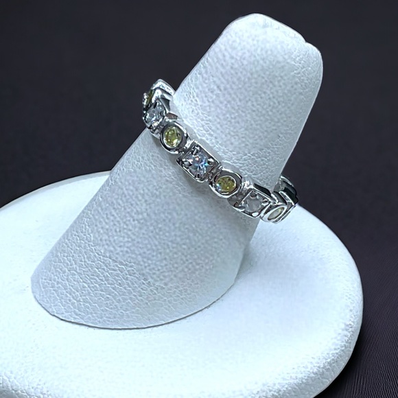 🌺Vintage Sterling CZ & Peridot Ring - Picture 11 of 11